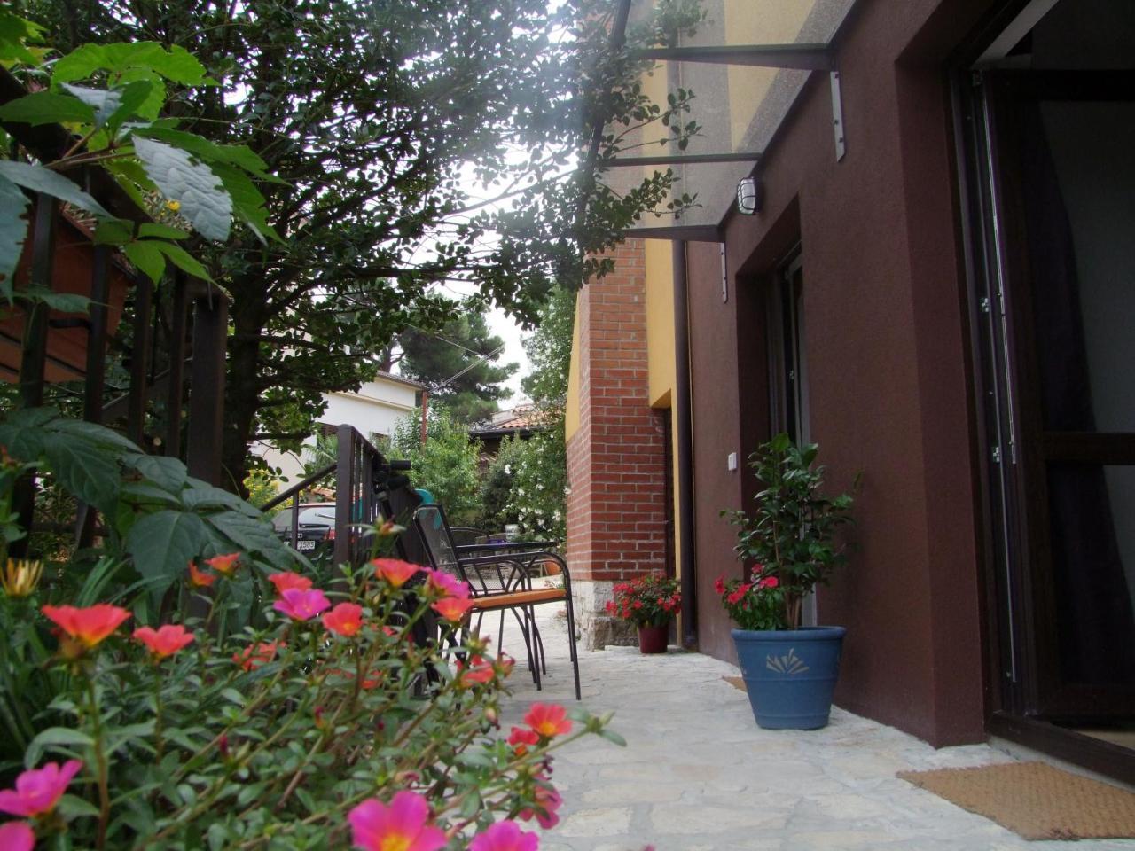 Guest House Korado Ровинь Экстерьер фото