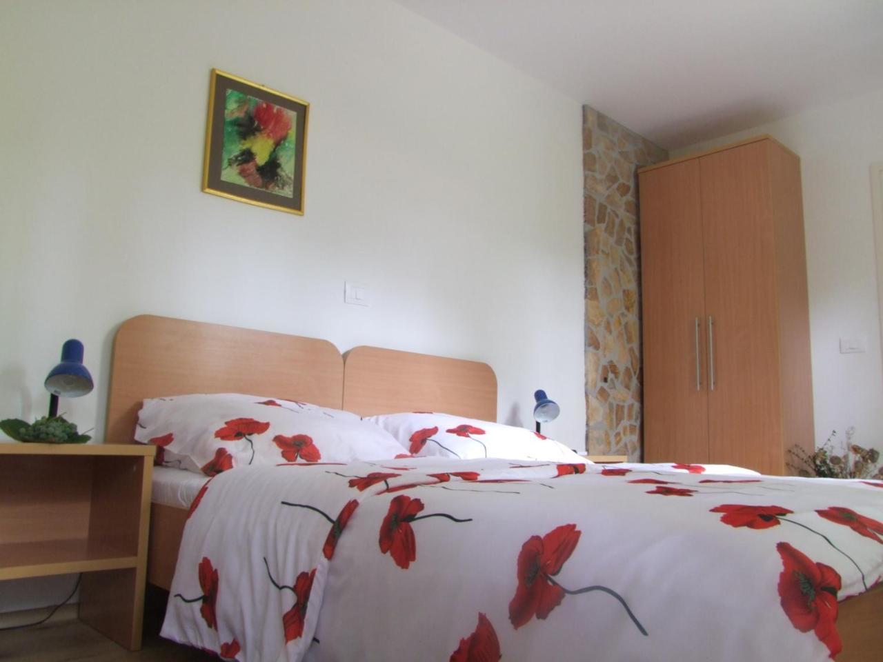 Guest House Korado Ровинь Экстерьер фото